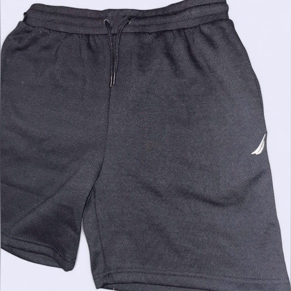 NWT Men’s Nautica Sawton 7.5” Fleece Shorts - Size L - Picture 3 of 6
